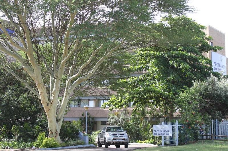 Indaba Lodge Hotel Richards Bay Exteriör bild